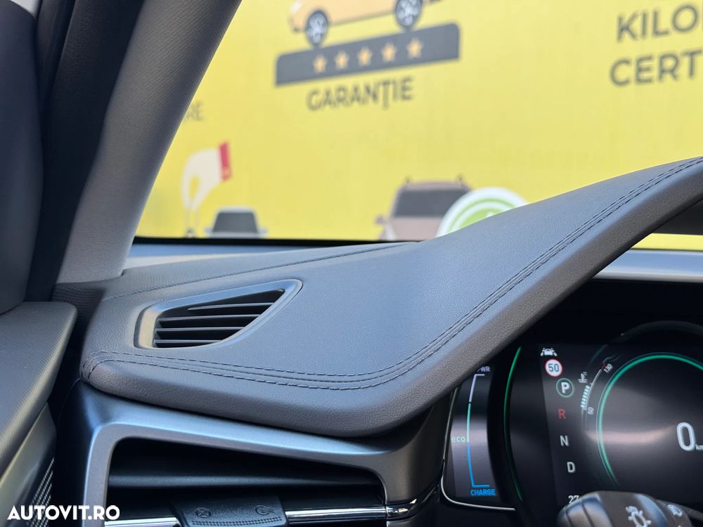 Hyundai IONIQ Plug-in-Hybrid 1.6 GDI Premium - 22