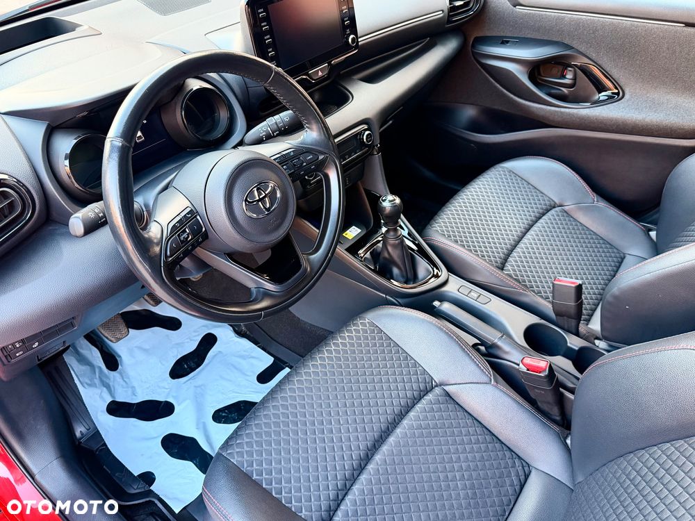 Toyota Yaris 1.5 Executive - 15