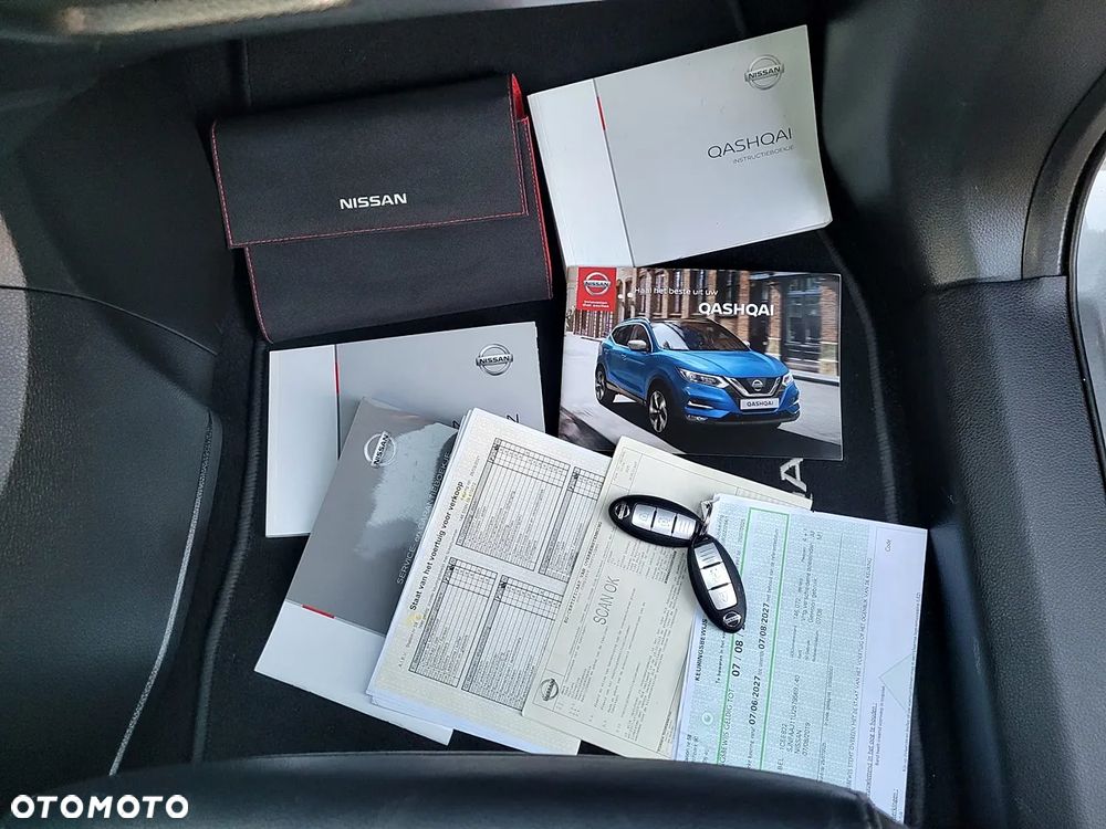 Nissan Qashqai 1.5 dCi DCT TEKNA - 32