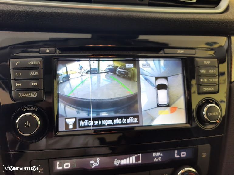 Nissan Qashqai 1.5 dCi N-Connecta - 21