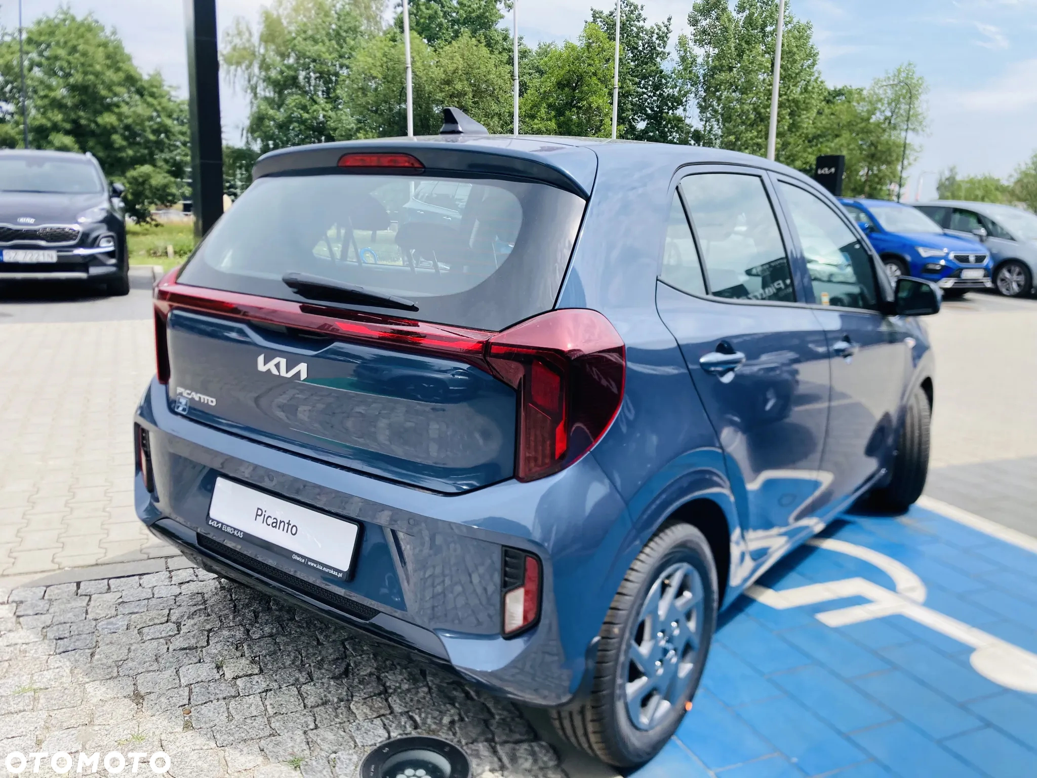 Kia Picanto 1.2 L - 3