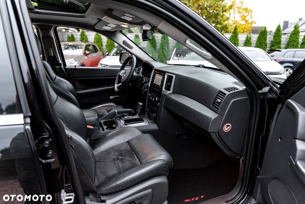 Jeep Grand Cherokee 6.1 Automatik SRT8 - 24