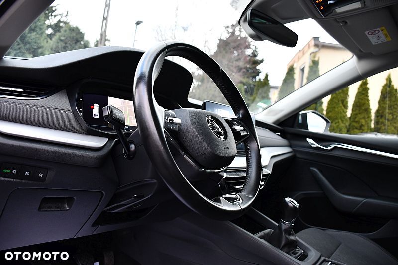 Skoda Octavia 2.0 TDI Style - 11