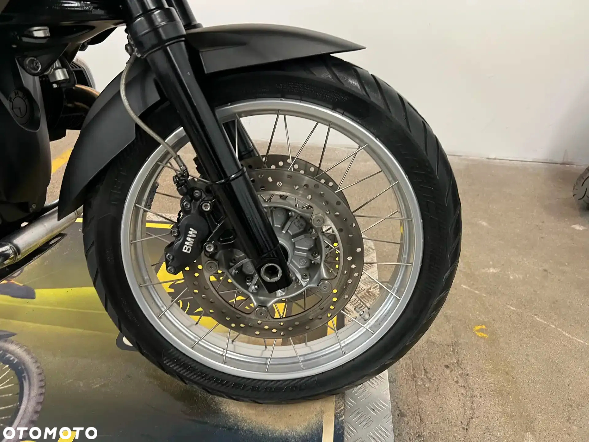 BMW GS - 12