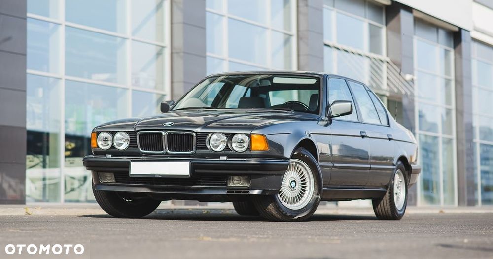 BMW Seria 7 750i - 2