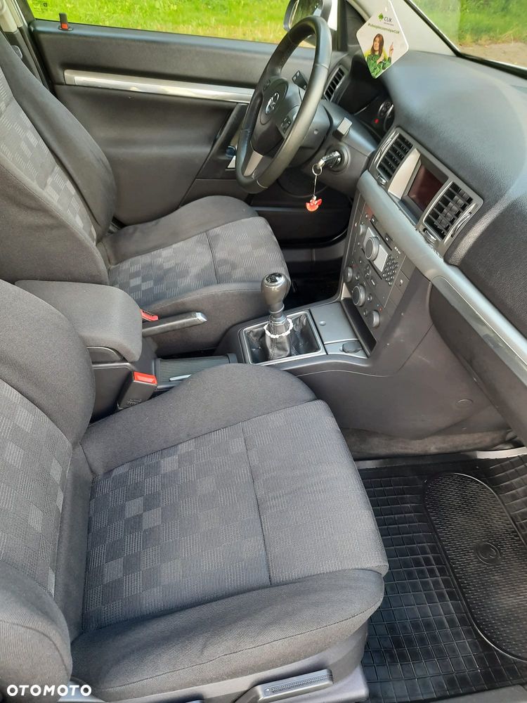 Opel Vectra - 12
