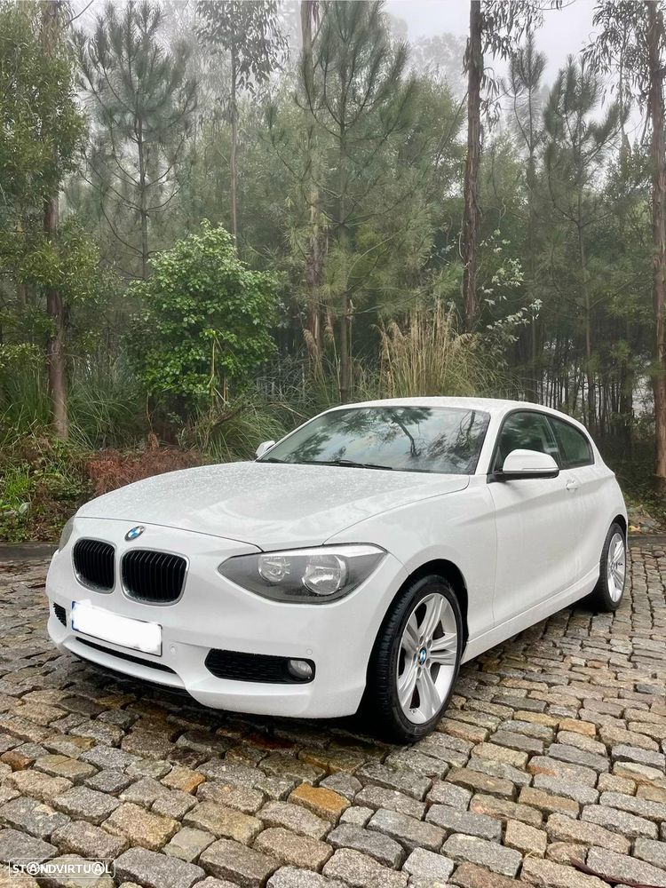 BMW 114 d Sport Line - 1