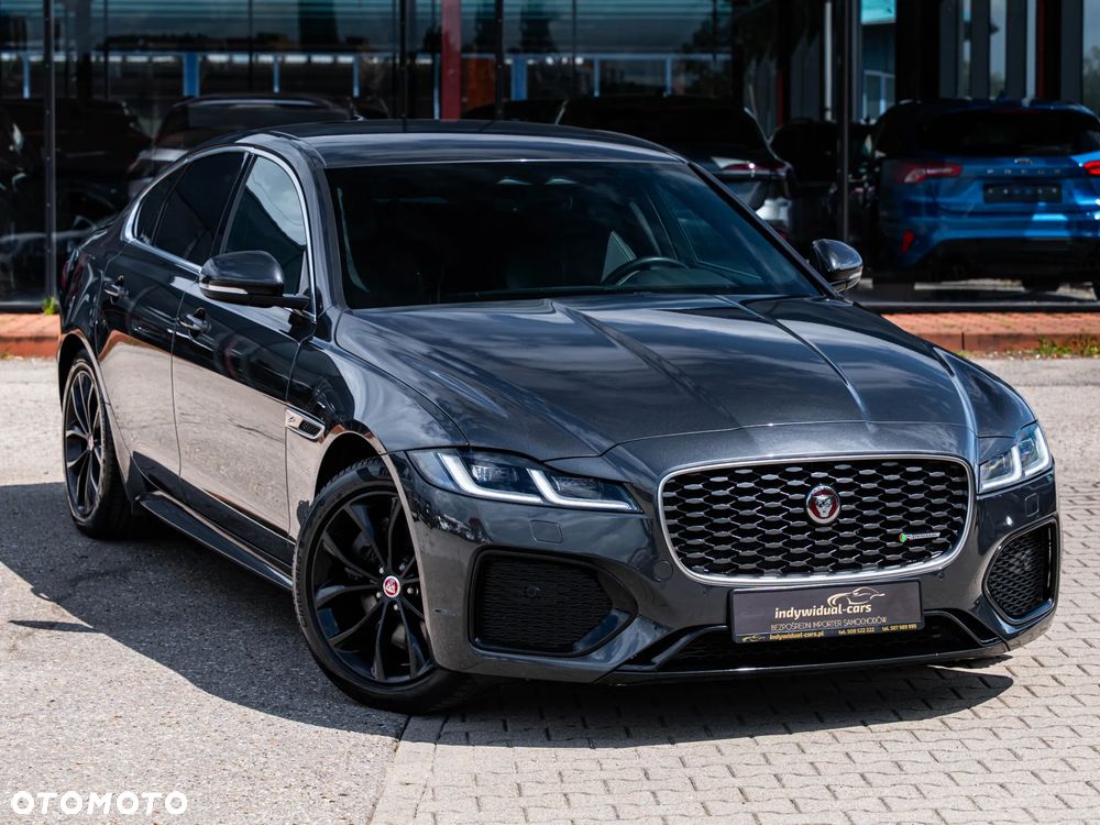 Jaguar XF D200 R-Dynamic HSE - 4