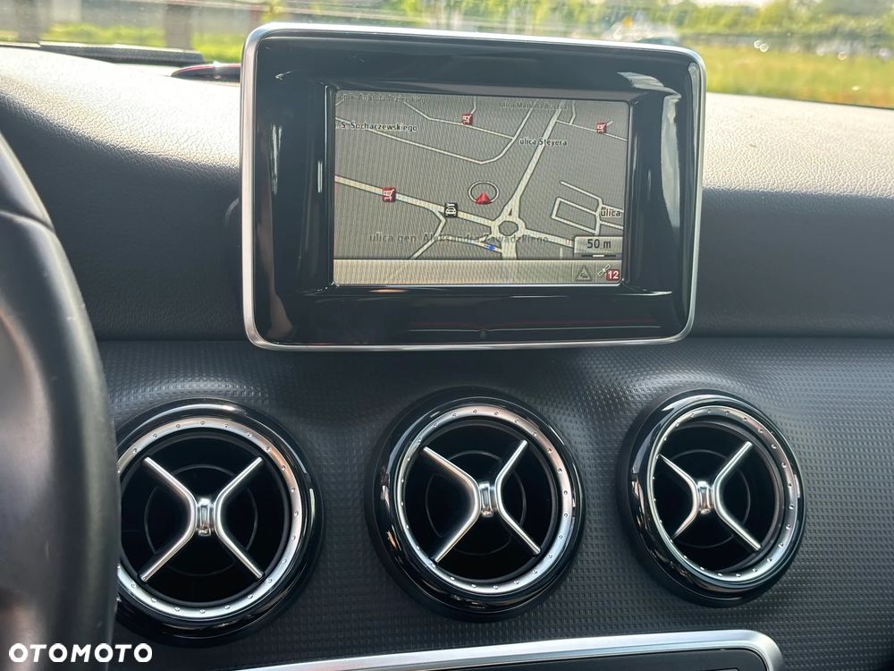 Mercedes-Benz Klasa A 180 (BlueEFFICIENCY) Style - 29