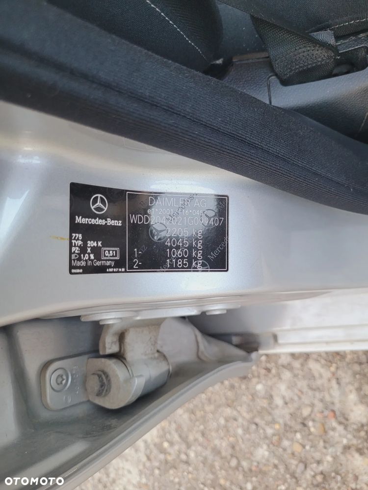 Mercedes-Benz Klasa C 220 CDI 7G-TRONIC Edition - 23