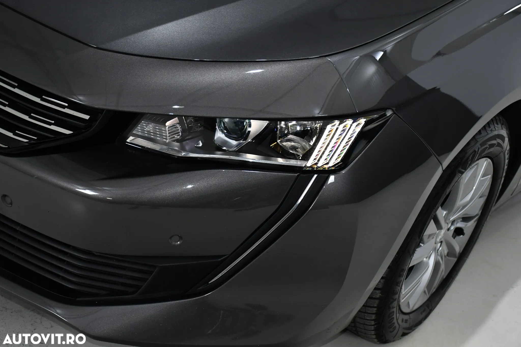 Peugeot 508 BlueHDi 130 EAT8 Allure Pack - 31