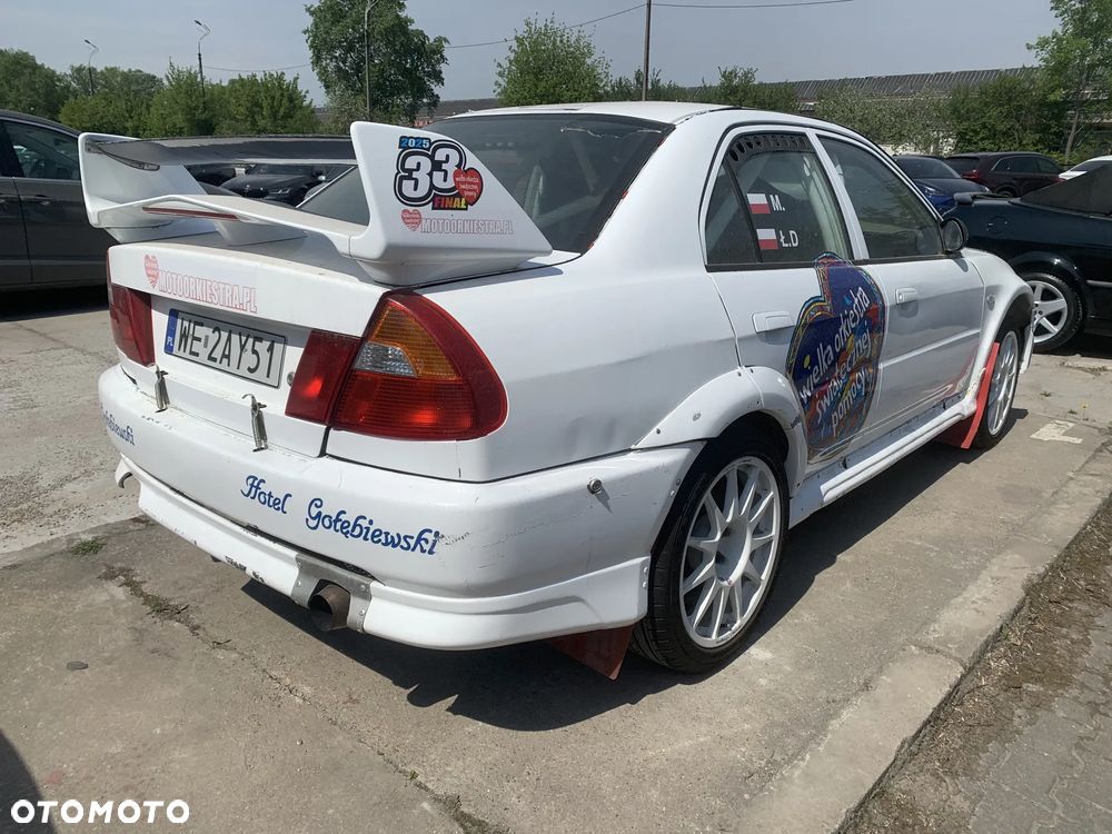 Mitsubishi Lancer - 3