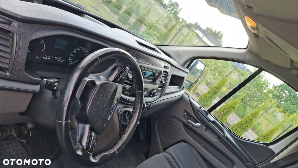 Ford Transit Custom - 24