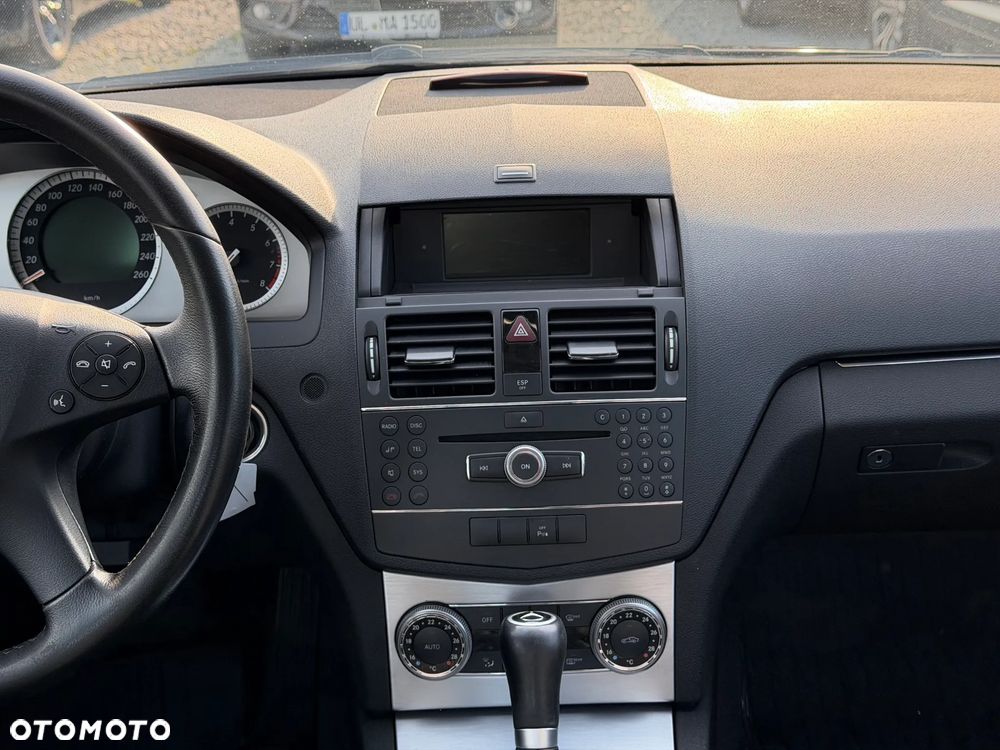 Mercedes-Benz Klasa C 180 Kompressor Automatik Avantgarde - 28