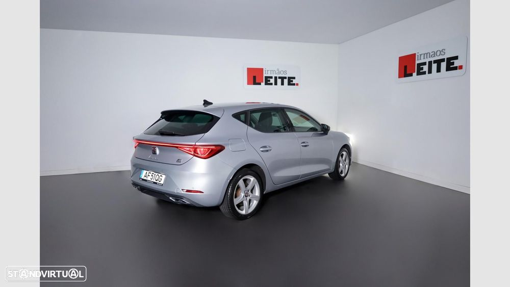 SEAT Leon 1.5 TSI e-Hybrid FR DSG — fotografia 21