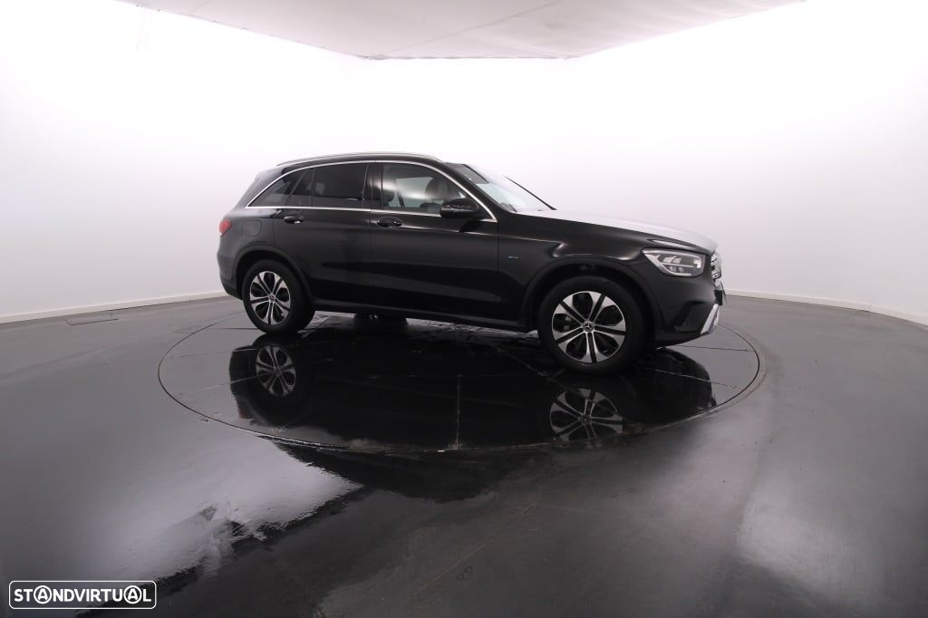 Mercedes-Benz GLC 300 e 4Matic - 10