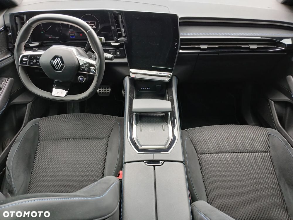 Renault Austral 1.3 TCe mHEV Iconic esprit Alpine - 29