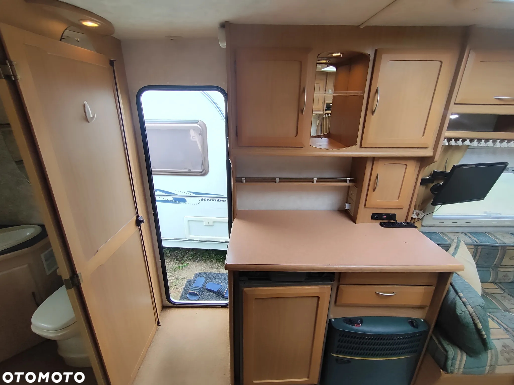 Elddis Hurricane - 13