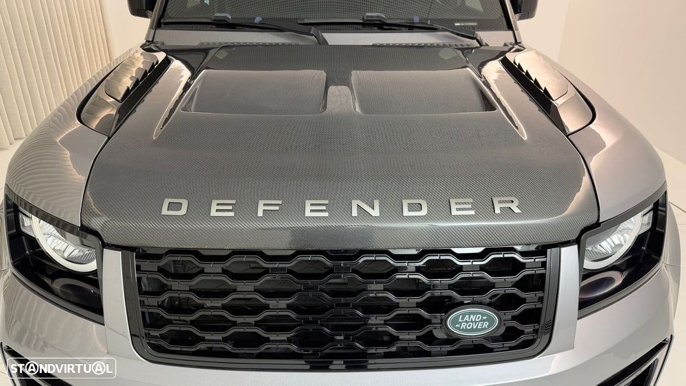 Land Rover Defender 110 D250 X-Dynamic HSE - 10