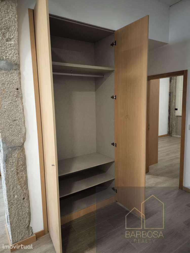 Andar moradia T2+1/T3 NOVO, c/ AC e estacionamento-Costa Cabral, Porto - Grande imagem: 4/15