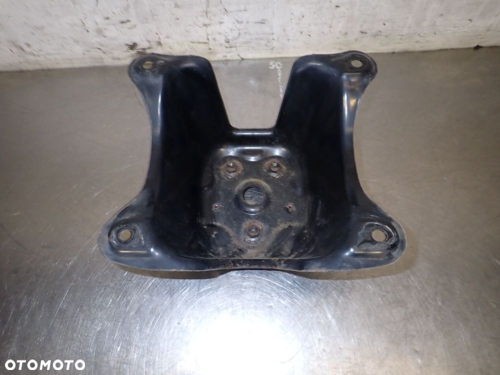 MOCOWANIE KOŁA ZAPASOWEGO SUZUKI GRAND VITARA II 1.9 - 3