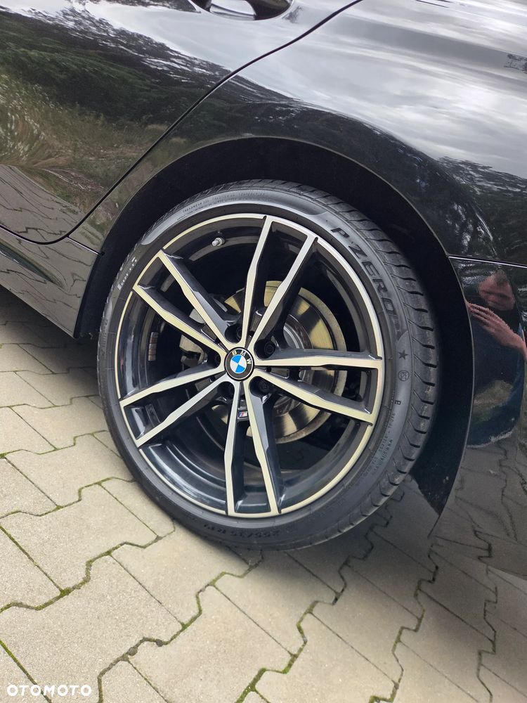 BMW Seria 3 320d xDrive mHEV M Sport sport - 16