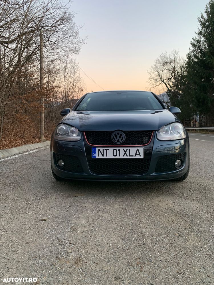 Volkswagen Golf 2.0 GTI - 2