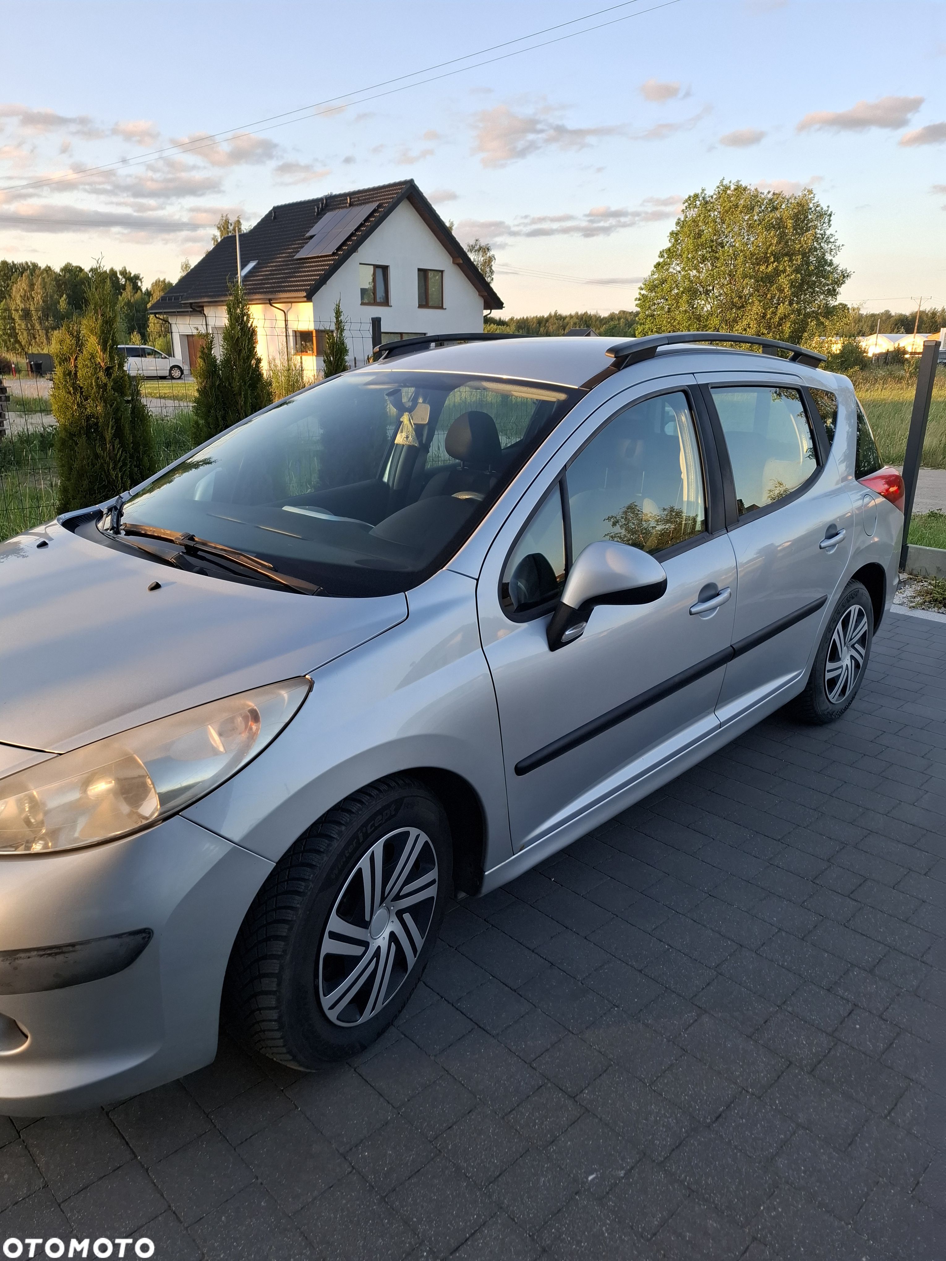 Peugeot 207 Outdoor 1.6 HDi - 1