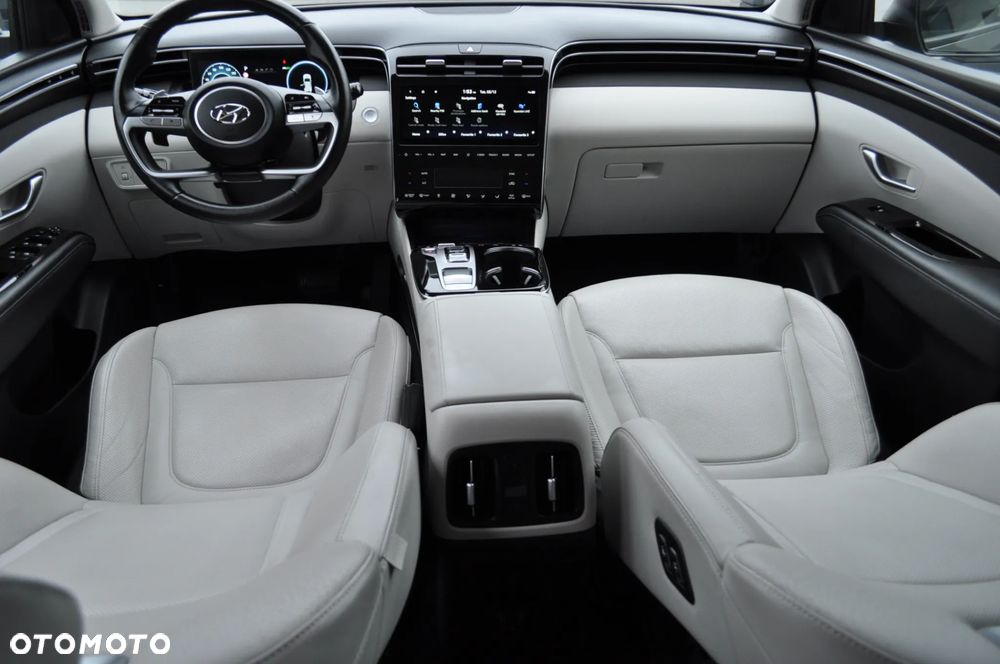 Hyundai Tucson 1.6 T-GDi HEV Platinum 2WD - 29