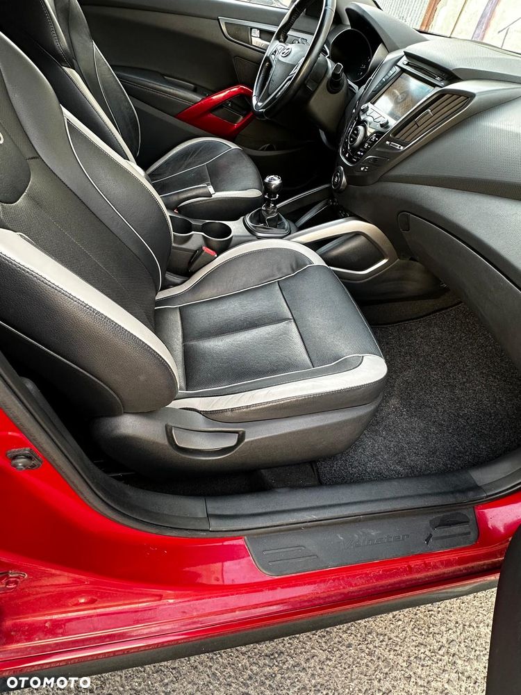 Hyundai Veloster 1.6 Turbo Premium - 14