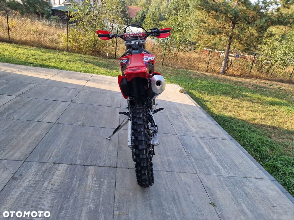Honda CRF - 7