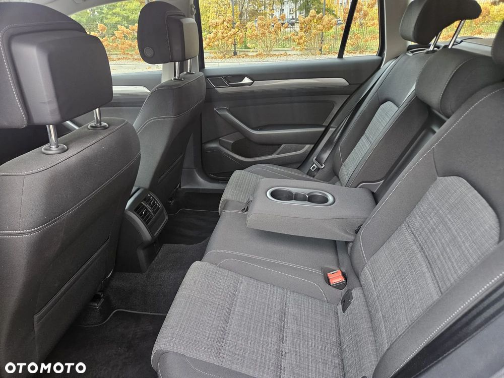Volkswagen Passat 1.5 TSI EVO Business DSG - 6