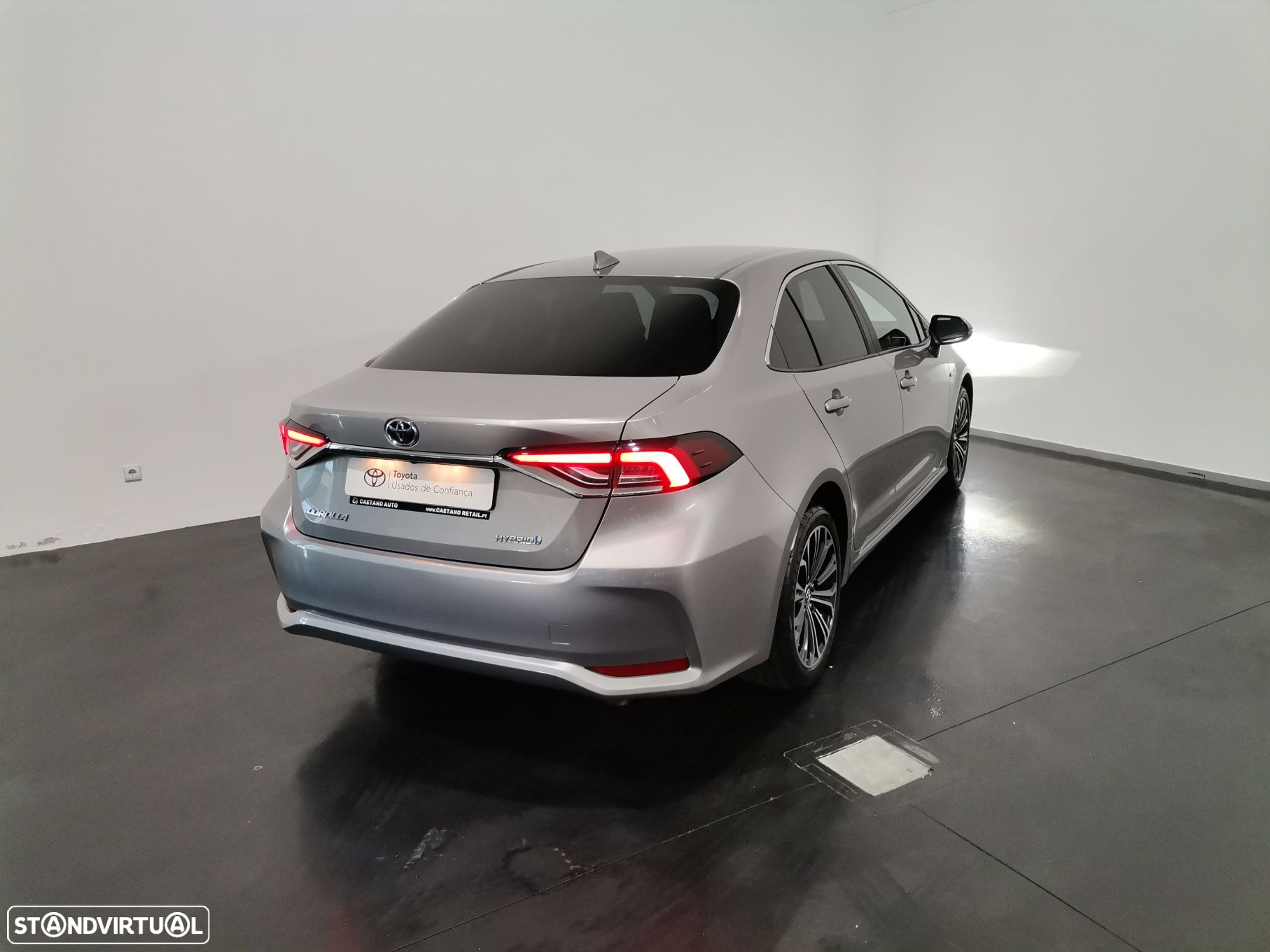 Toyota Corolla SD 1.8 Hybrid Exclusive - 16