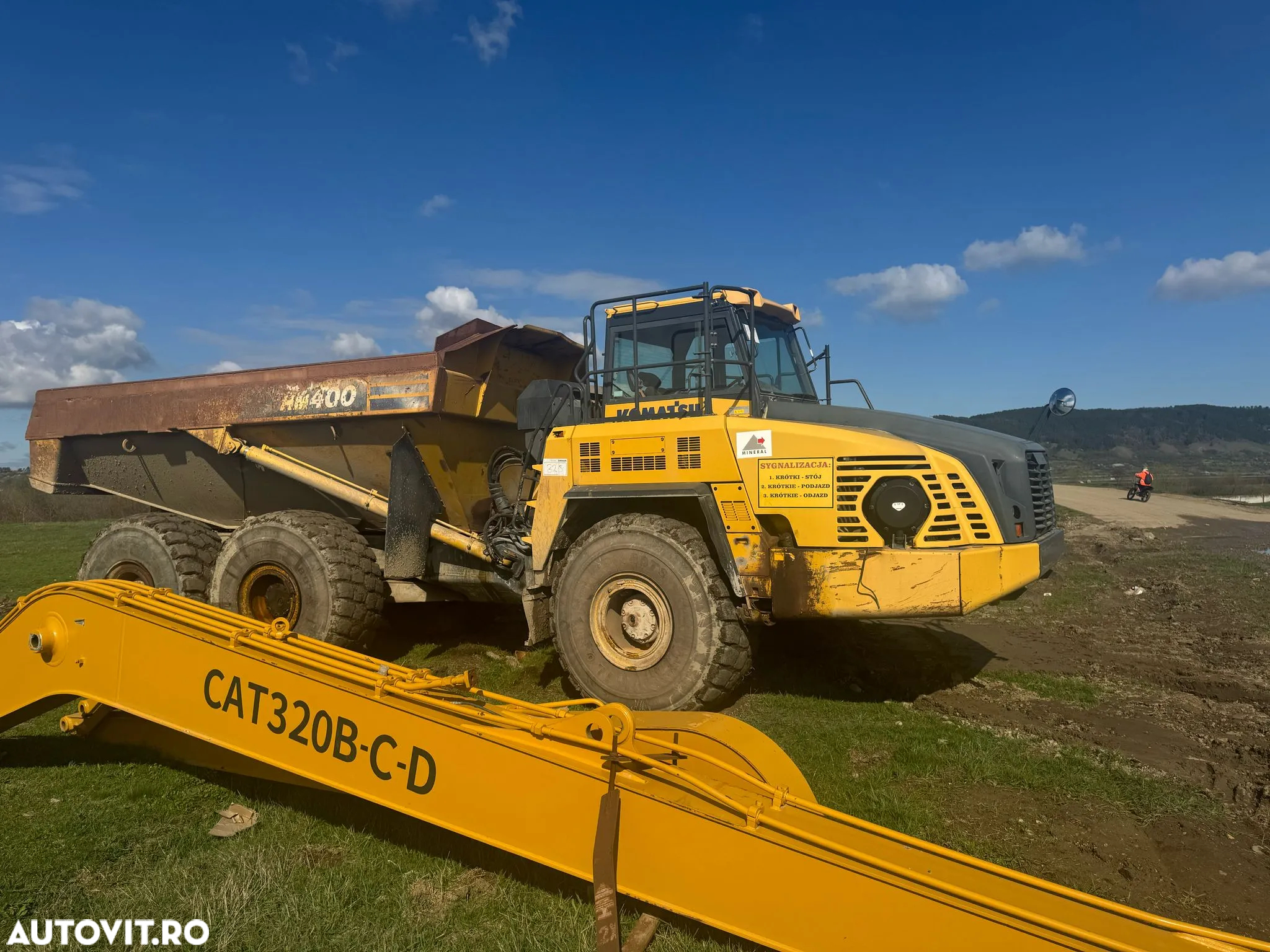 Komatsu HN 400  Dumper 6X6 - 2