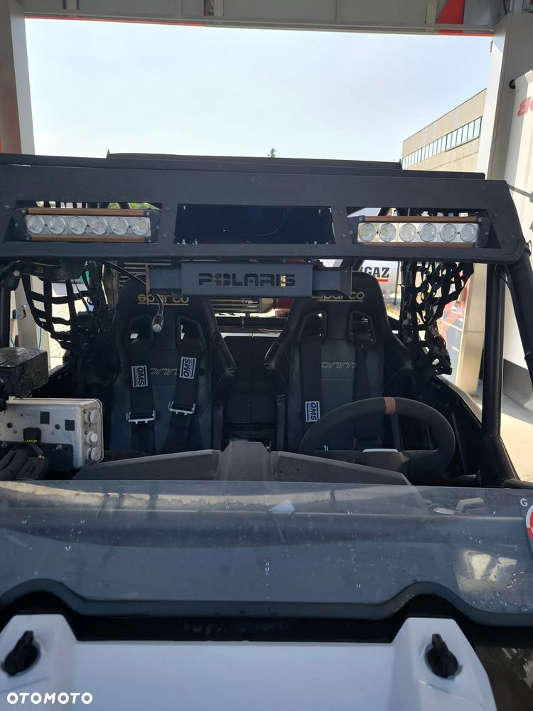 Polaris RZR - 21