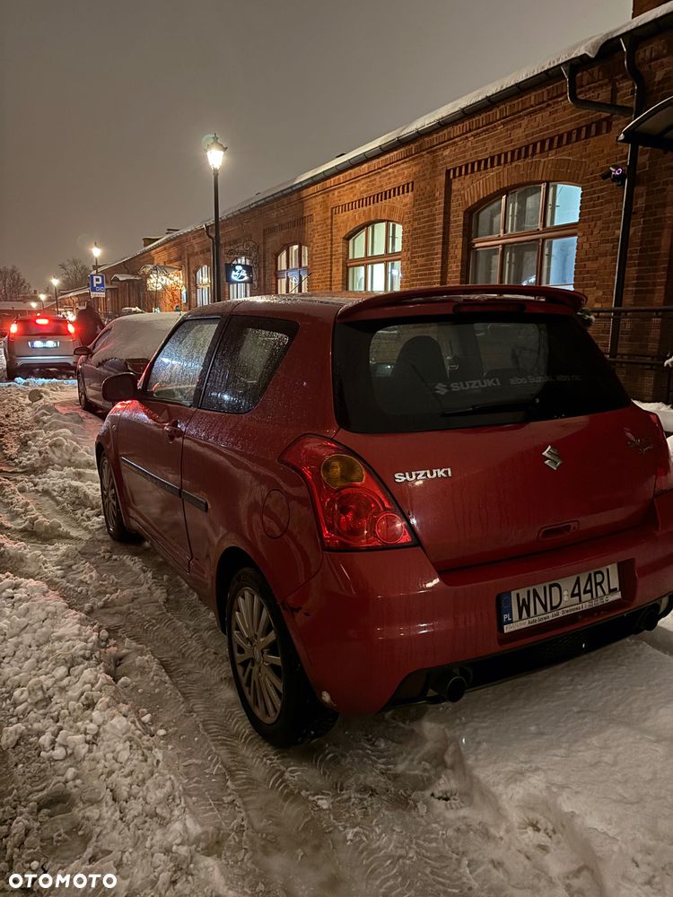 Suzuki Swift - 3