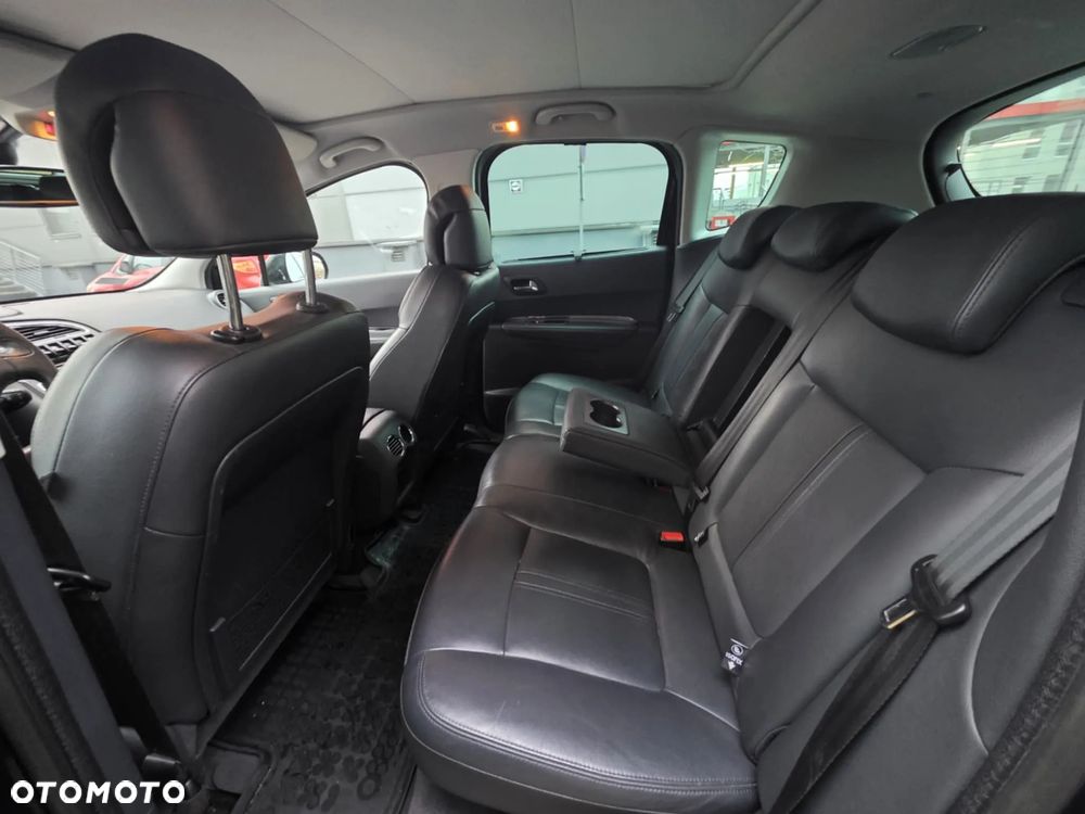 Peugeot 3008 2.0 HDi HYbrid4 - 12