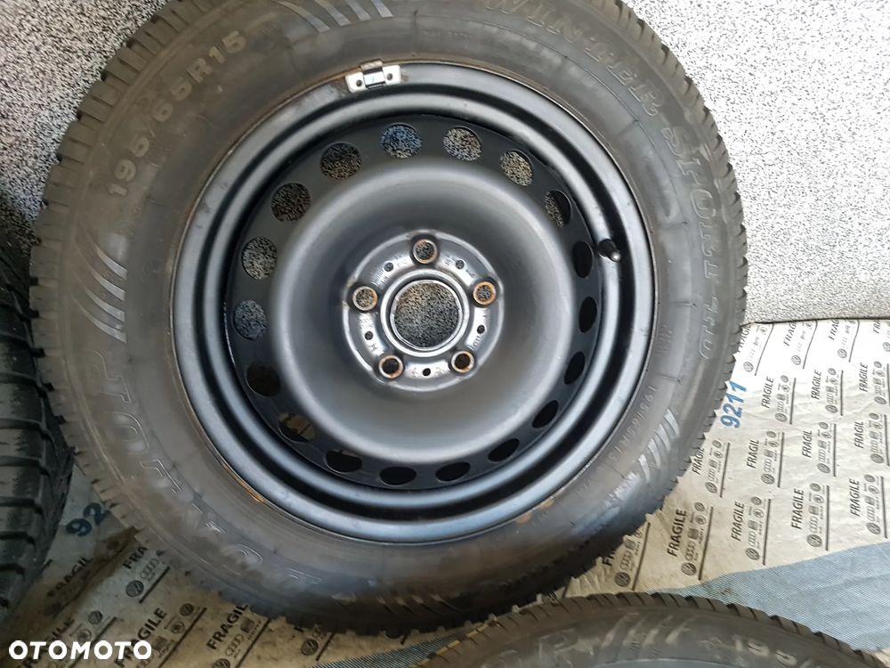 KOŁA ZIMOWE KOŁPAKI 195/65R15 VW TOURAN CADDY JETTA SKODA OCTAVIA AUDI  5X112 - 17