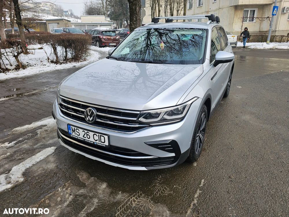 Volkswagen Tiguan 2.0 TDI SCR DSG 4Motion Elegance - 2