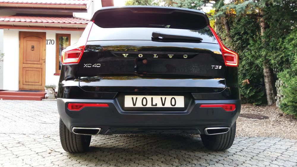 Volvo XC 40 T3 Geartronic RDesign - 17