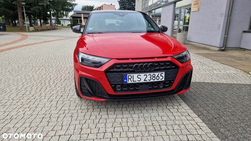 Audi A1 Sportback 35 TFSI S-Line S tronic - 4