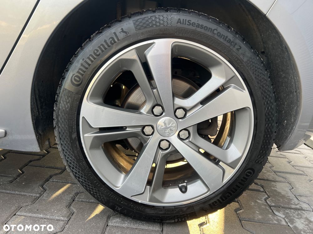 Peugeot 308 PureTech 130 Stop & Start GT-Line Edition - 17