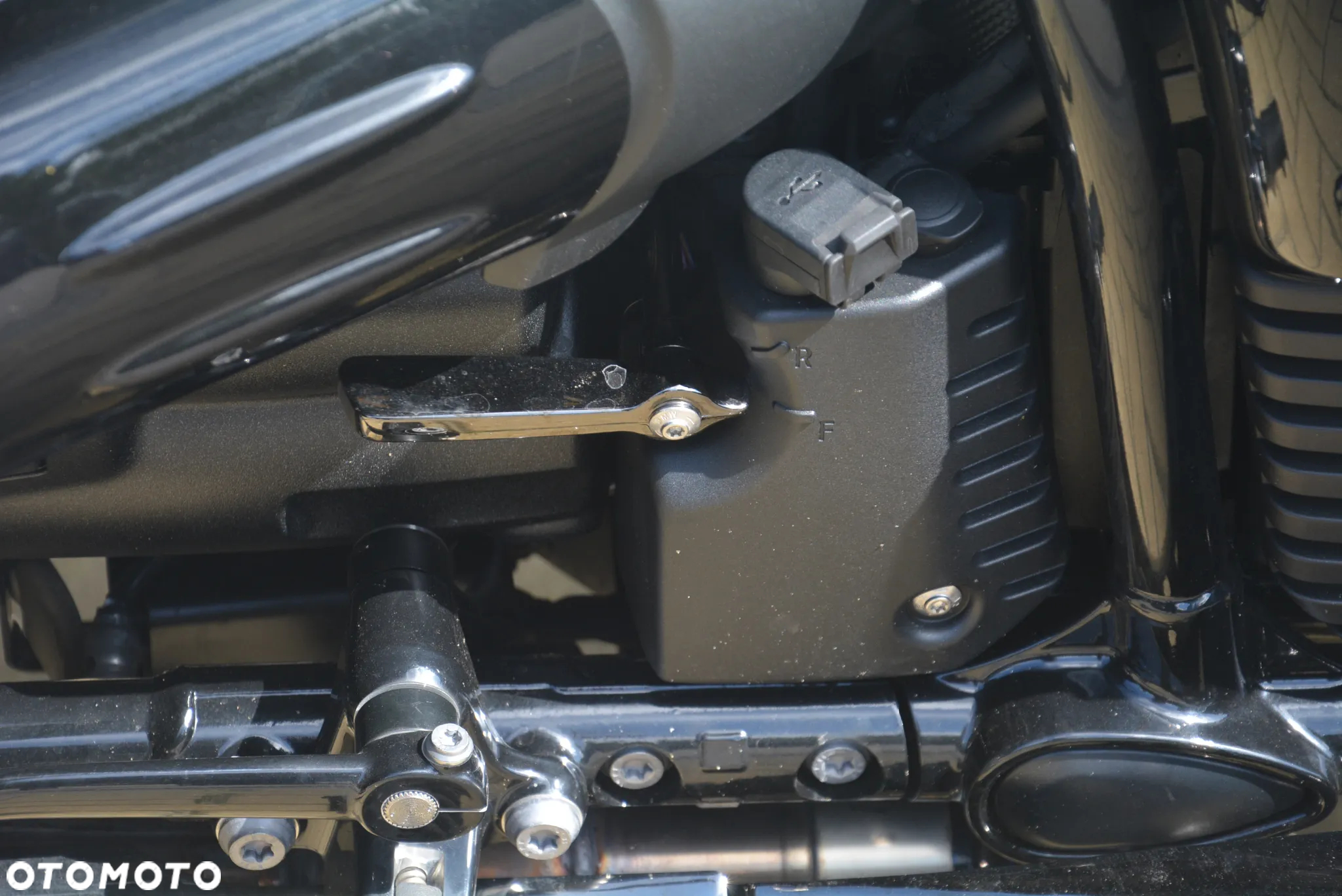 BMW R - 16