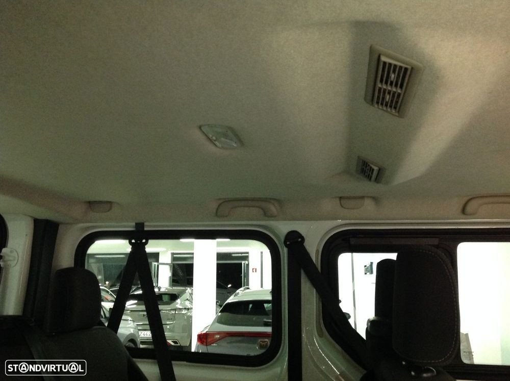 Renault Trafic 2.0 dCi L1H1 1.0T Luxe SS - 42