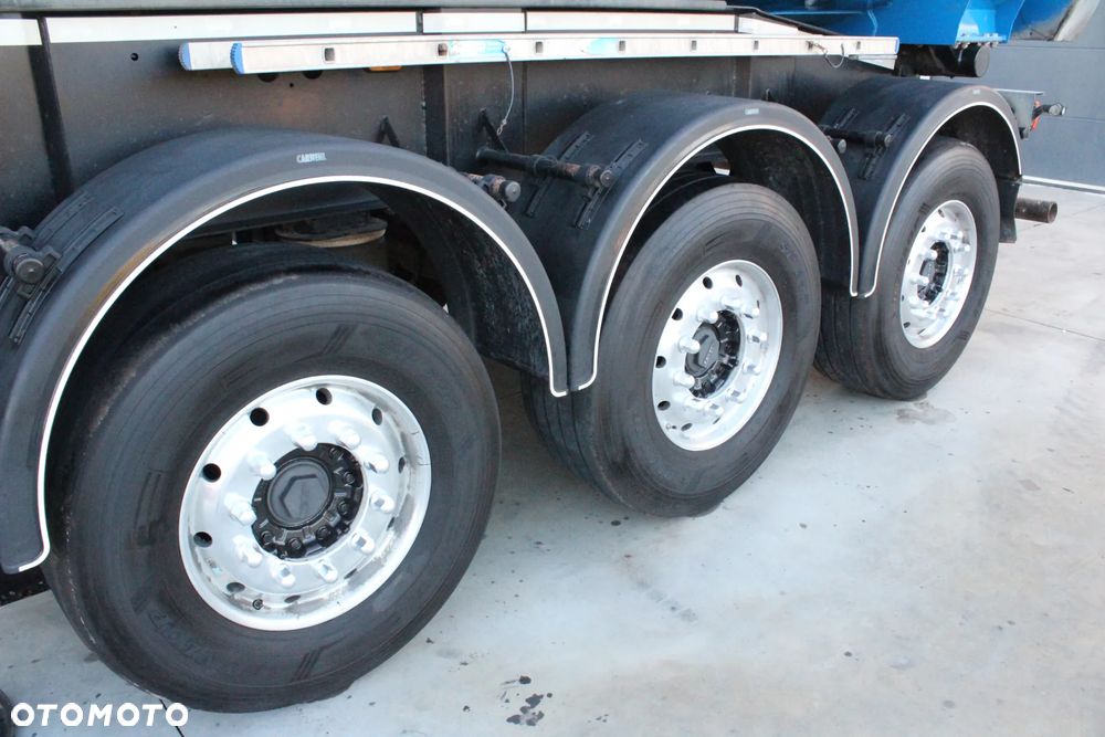 Carnehl Carnehl CHKS /WAGA 4900Kg/ ALCOA /26m3 - 8