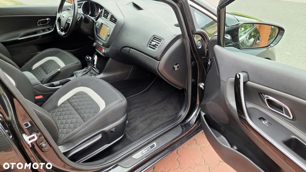 Kia Ceed 1.6 CRDi 136 DCT ISG GT Line - 37
