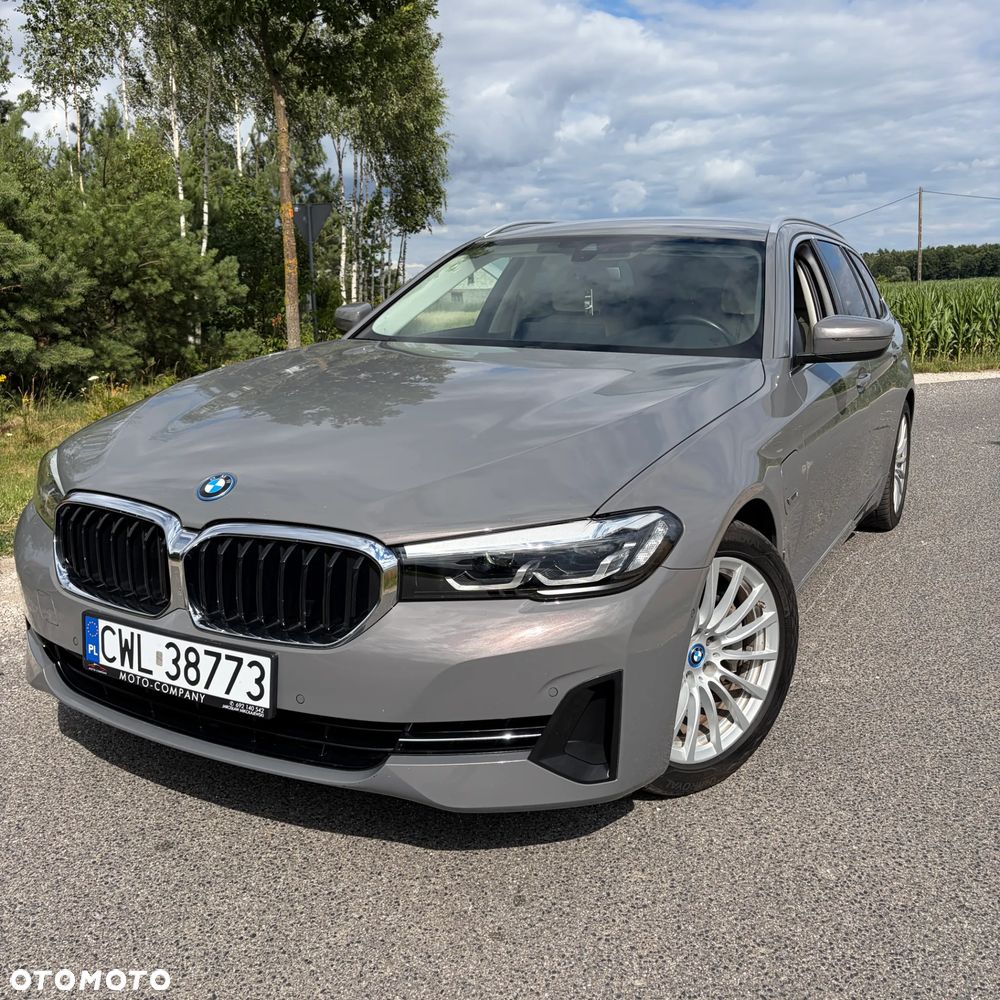 BMW Seria 5 520e Luxury Line - 18