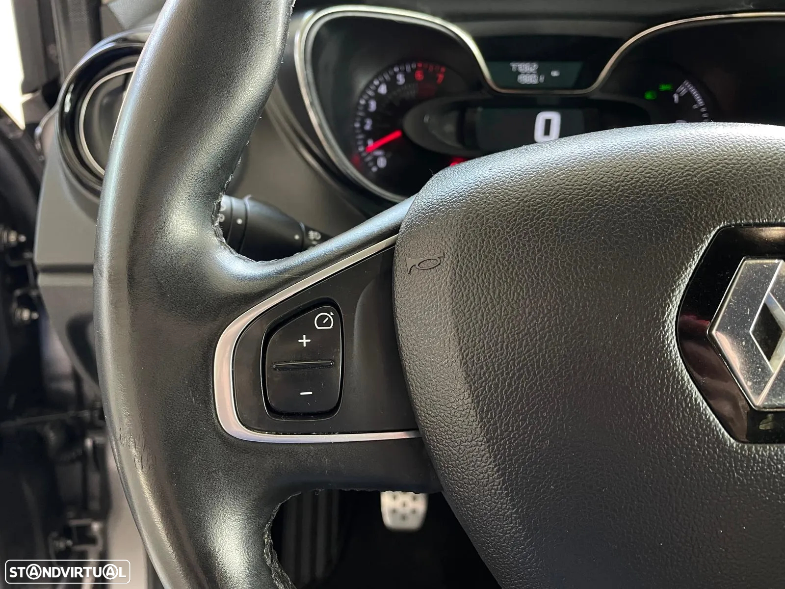 Renault Captur 1.3 TCe Exclusive - 22