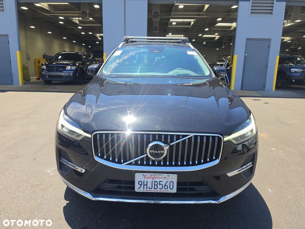 Volvo XC 60 B6 B AWD Ultimate Bright - 2