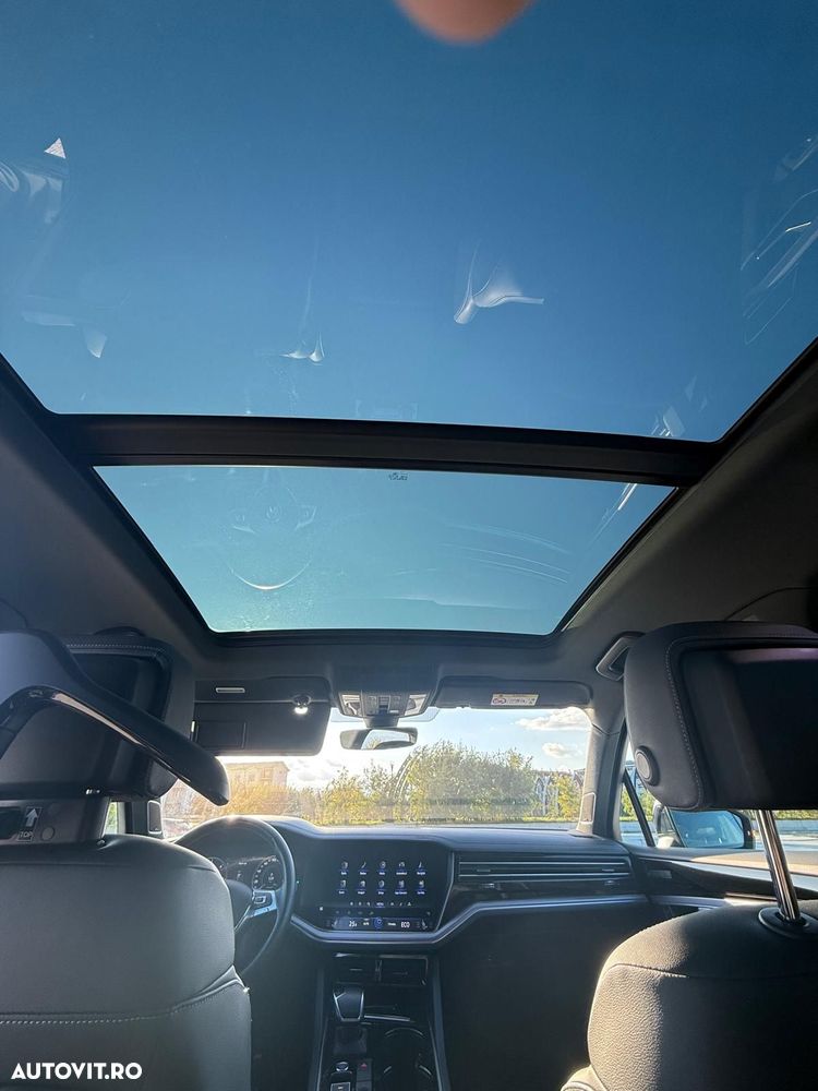 Volkswagen Touareg 3.0 V6 TDI SCR 4Motion Automatik R-Line - 10